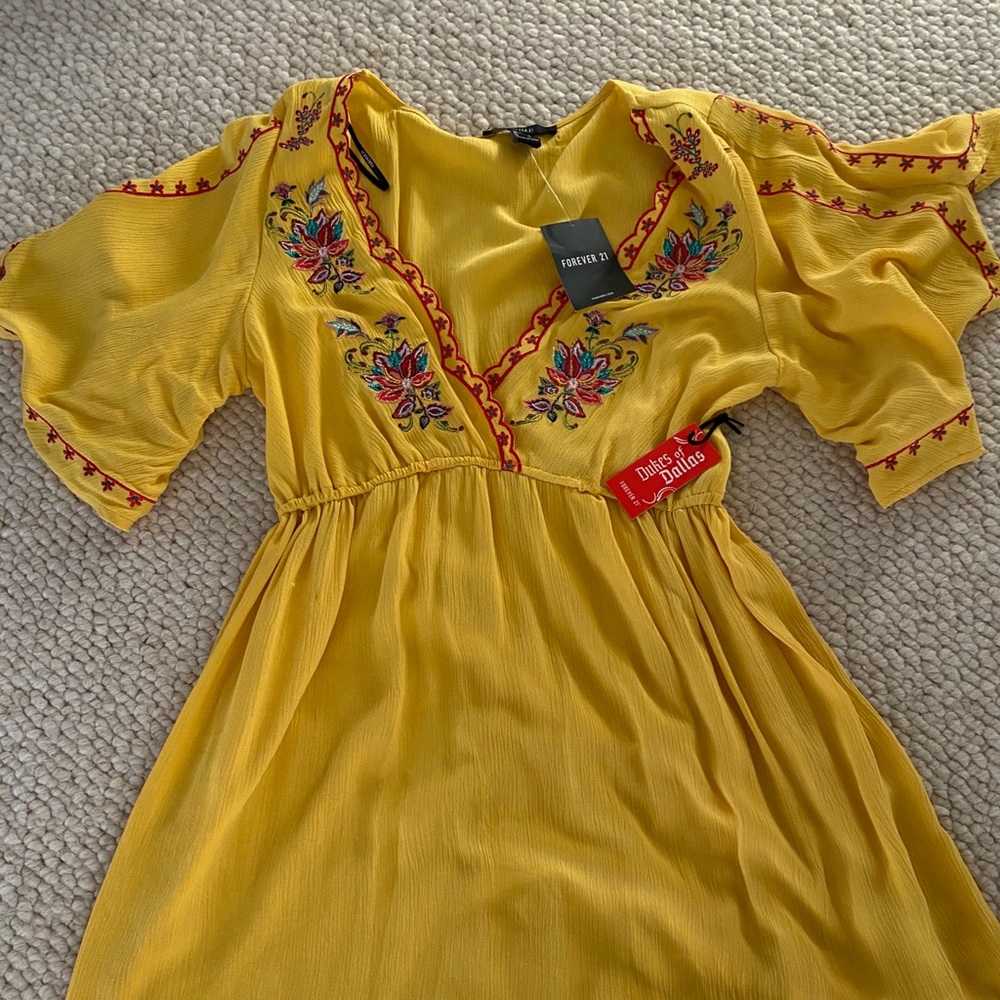 BEAUTIFUL YELLOW FLORAL DRESS